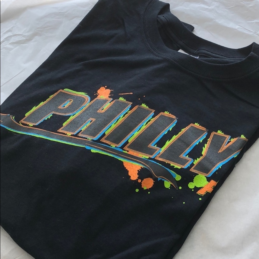 PHILLY TEE SHIRT 👕 in Black NWOT sz XL